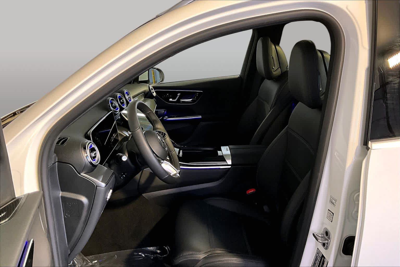 Certified 2026 Mercedes-Benz GLC 300 4MATIC image 9