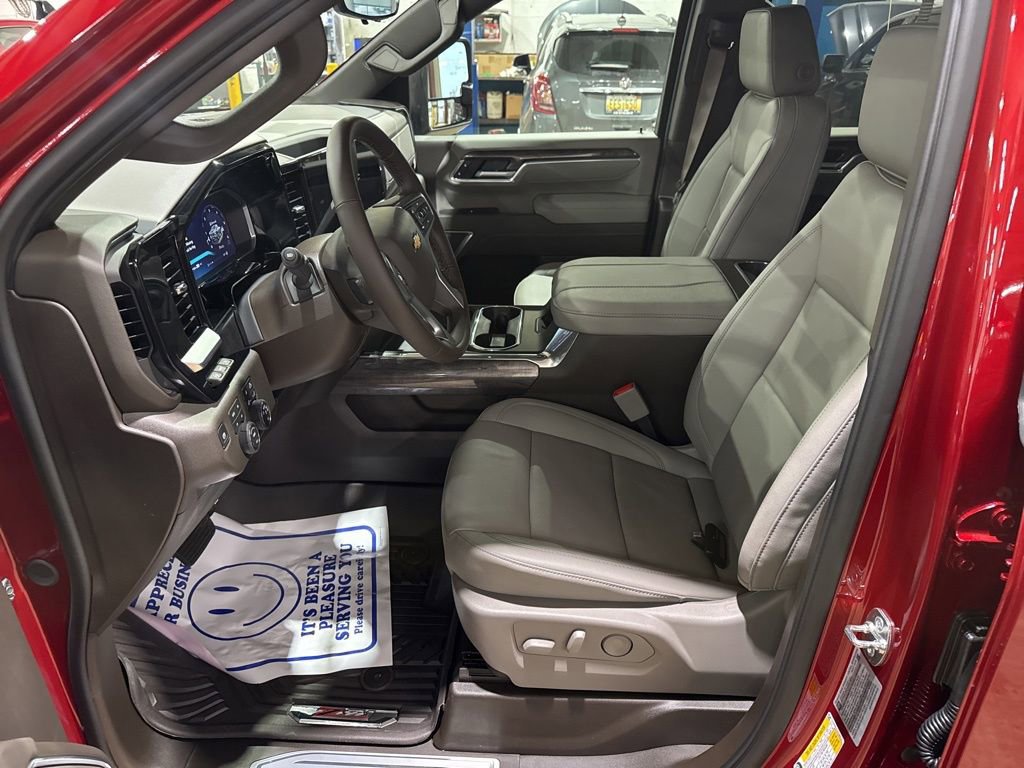 New 2026 Chevrolet Silverado 2500 LTZ w/ LTZ Plus Package AWD/4WD image 21
