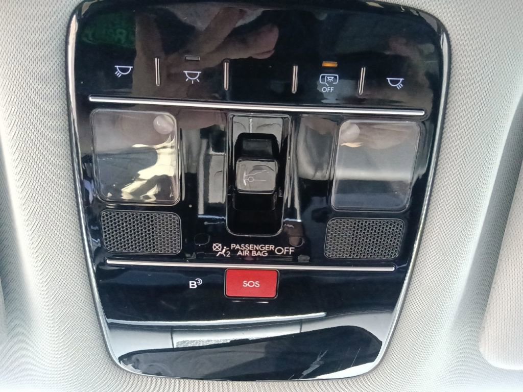 Used 2025 Hyundai Santa Fe XRT image 27