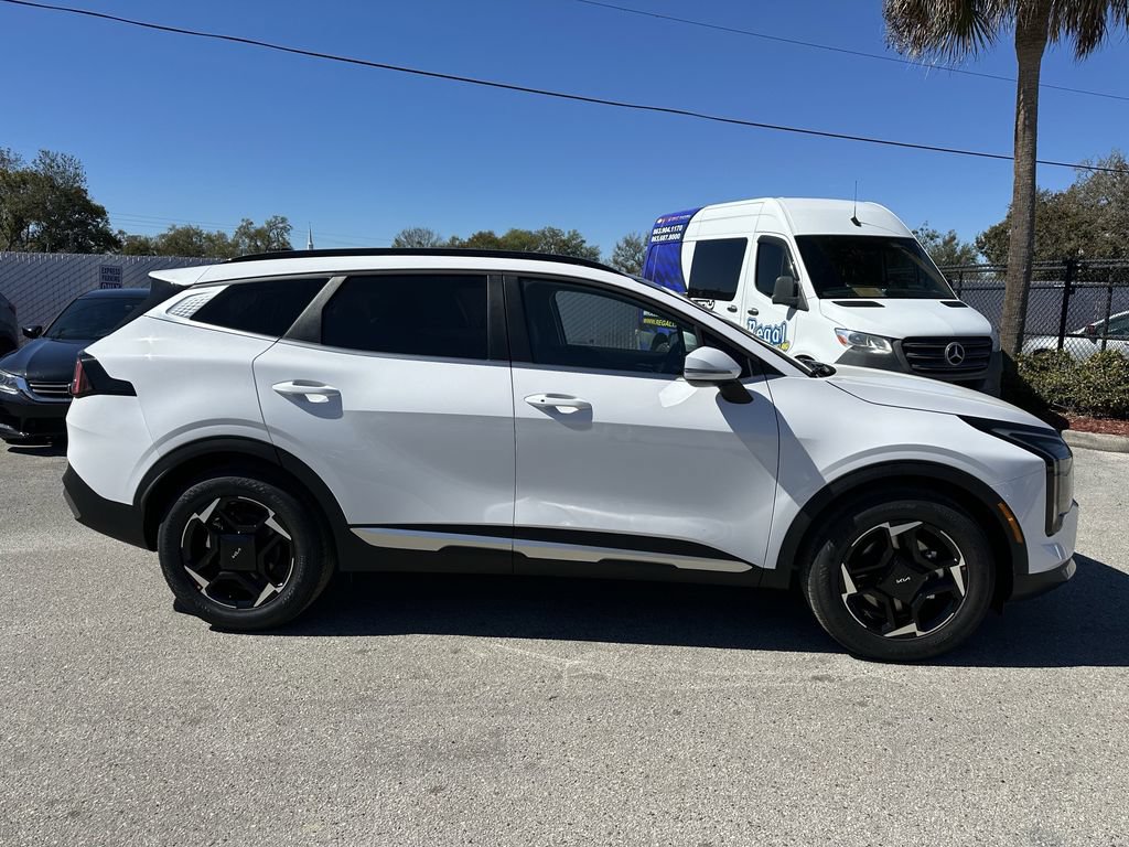 New 2026 Kia Sportage EX w/ EX Panorama Roof Package FWD image 4