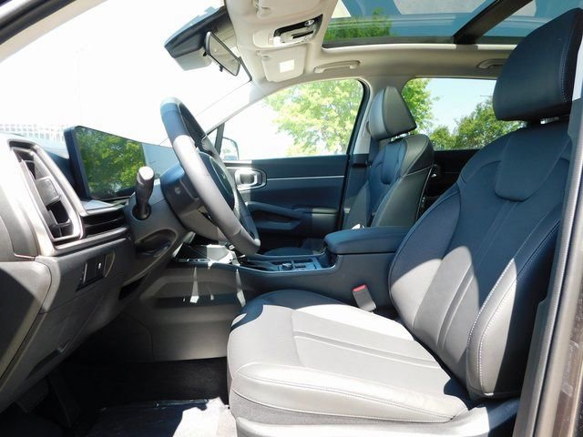 Used 2025 Kia Sorento S w/ Panoramic Sunroof Package image 13