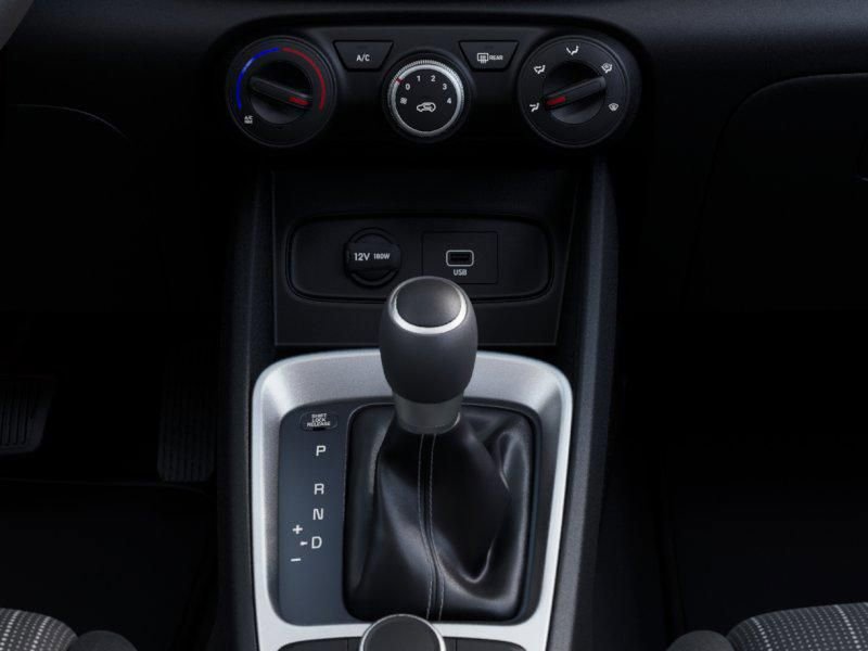 New 2026 Hyundai Venue SE FWD image 16