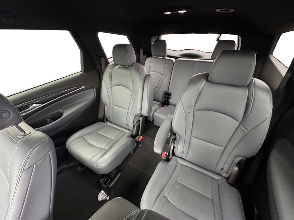 Used 2024 Buick Enclave Premium image 14