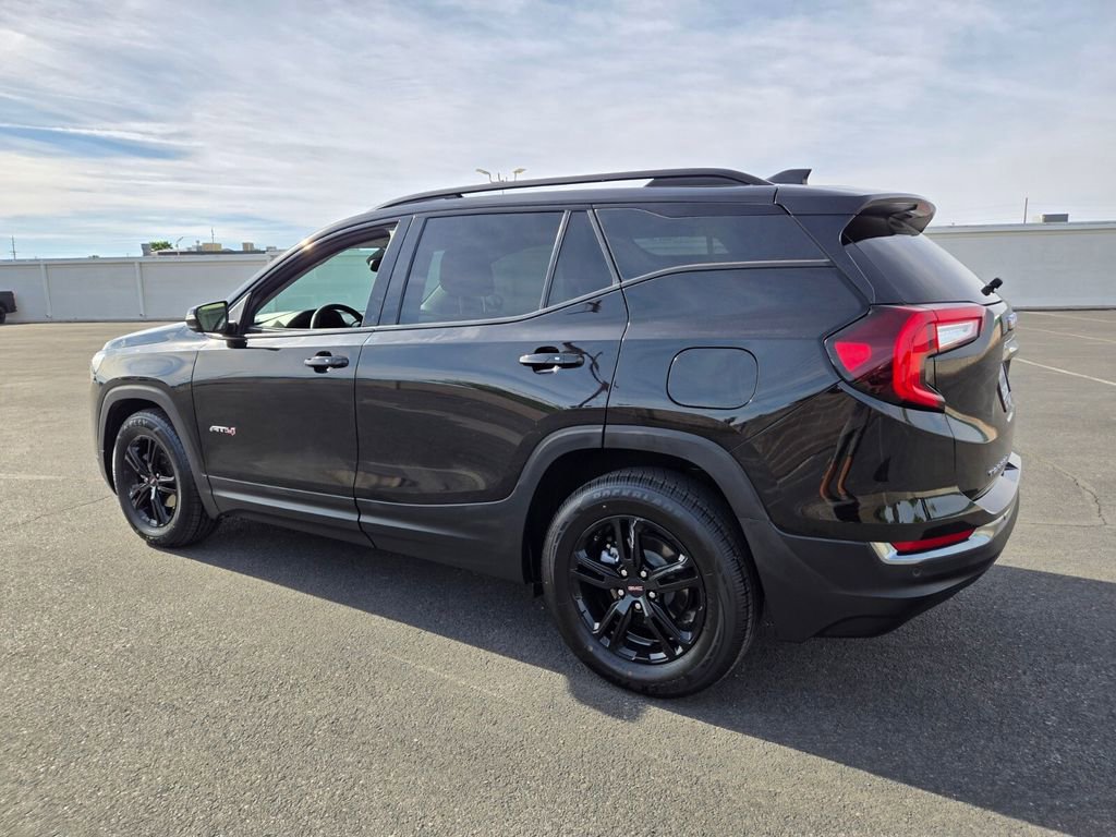 Used 2023 GMC Terrain AT4 w/ Infotainment Package II image 4
