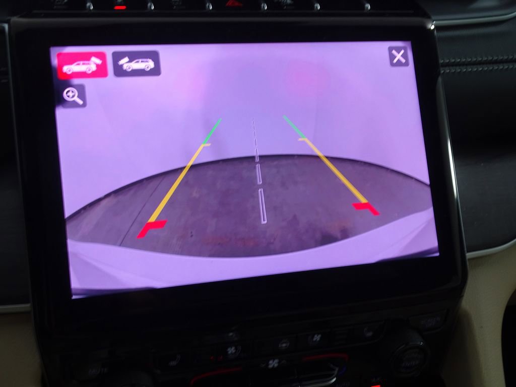 New 2025 Jeep Grand Cherokee L Limited w/ Luxury Tech Group II image 11