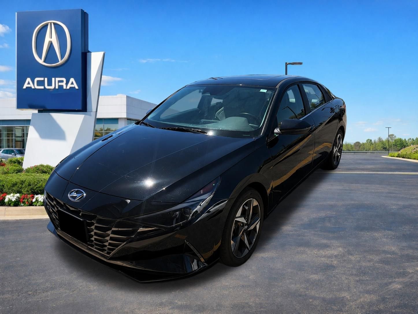 Used 2023 Hyundai Elantra Limited w/ Cargo Package FWD image 22