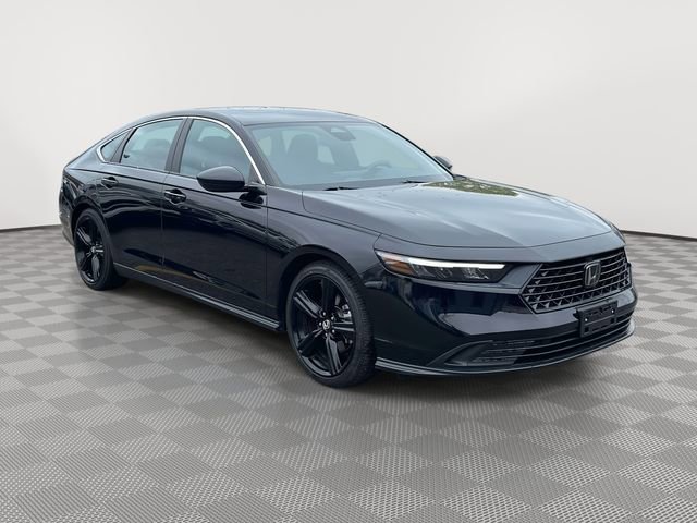 Used 2023 Honda Accord Sport image 4