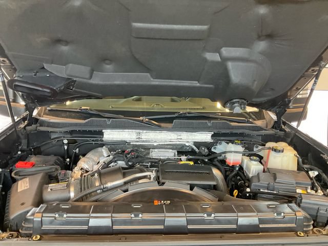 Used 2020 Chevrolet Silverado 3500 High Country w/ Gooseneck/5TH Wheel Package AWD/4WD image 20