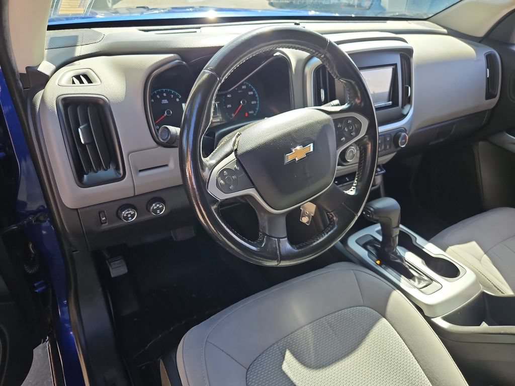 Used 2016 Chevrolet Colorado LT w/ LT Convenience Package AWD/4WD image 13