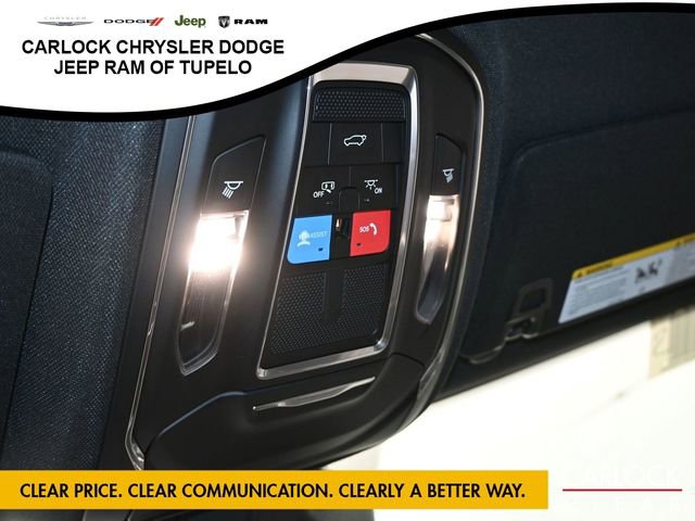 New 2025 Jeep Grand Cherokee Altitude image 20