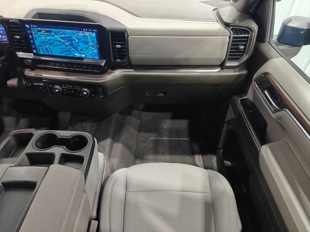 Used 2023 Chevrolet Silverado 1500 LT AWD/4WD image 27