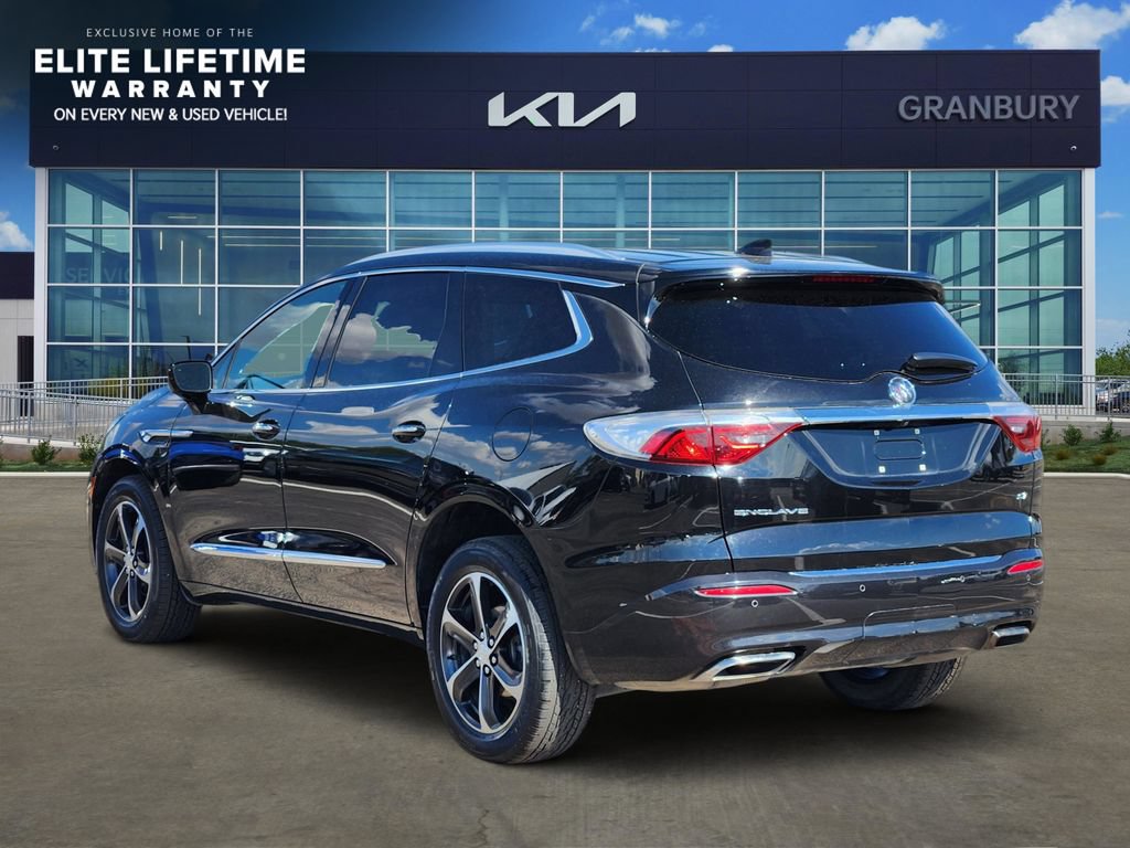 Used 2022 Buick Enclave Essence w/ Experience Buick Package FWD image 4