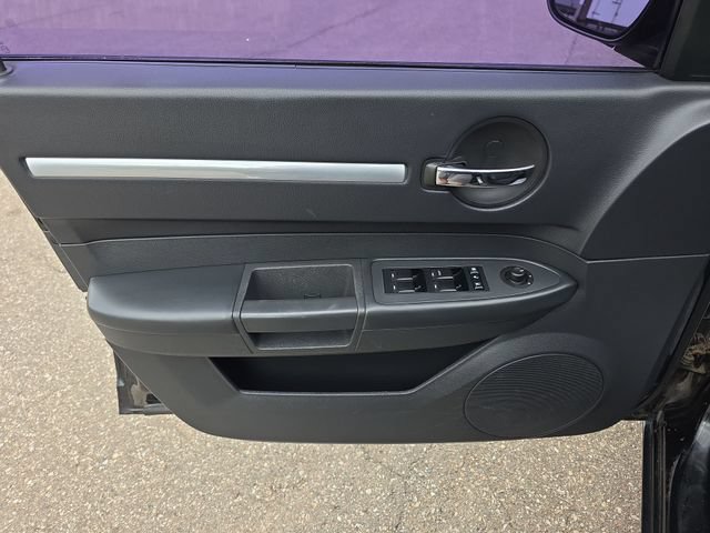 Used 2010 Dodge Charger SE RWD image 13
