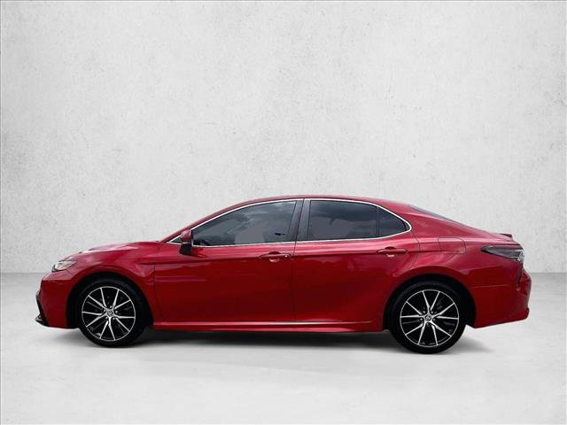 Used 2022 Toyota Camry SE FWD image 6