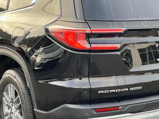 Used 2025 GMC Acadia Elevation image 5