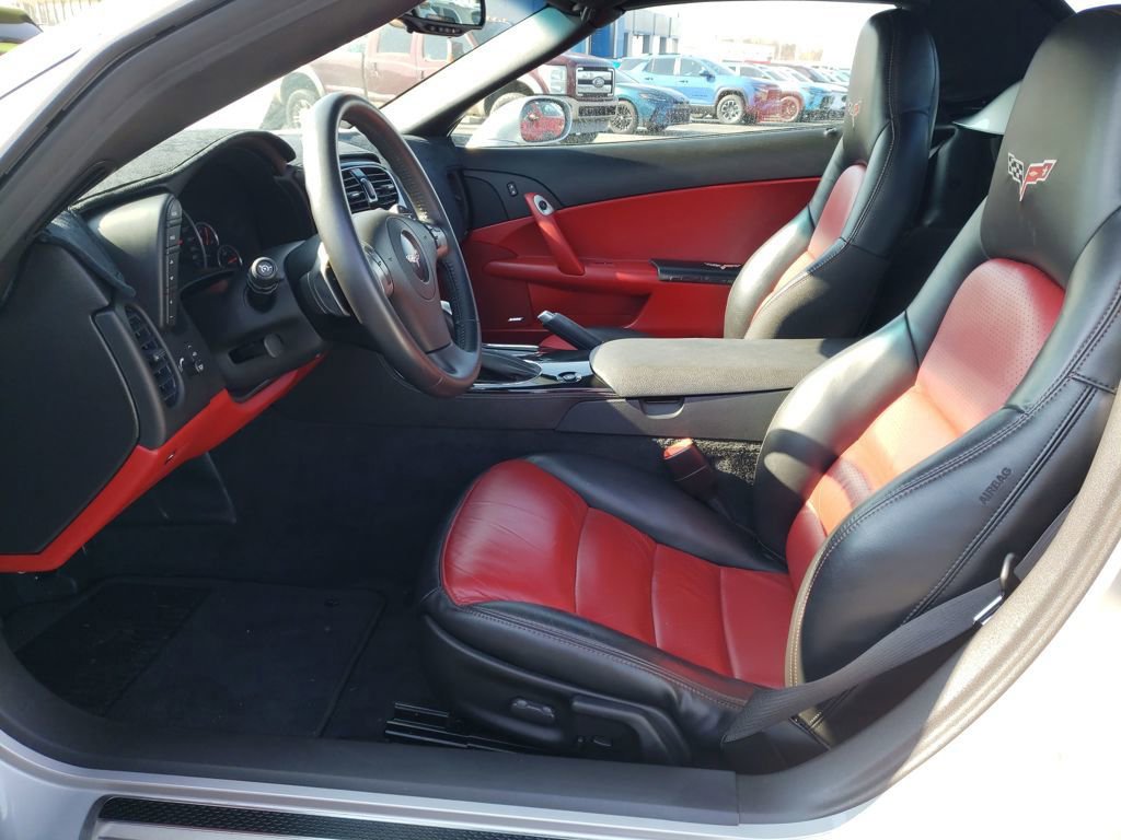 Used 2009 Chevrolet Corvette Convertible w/ Preferred Equipment Group image 10