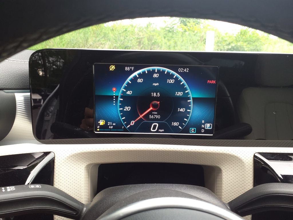 Used 2021 Mercedes-Benz CLA 250 image 23