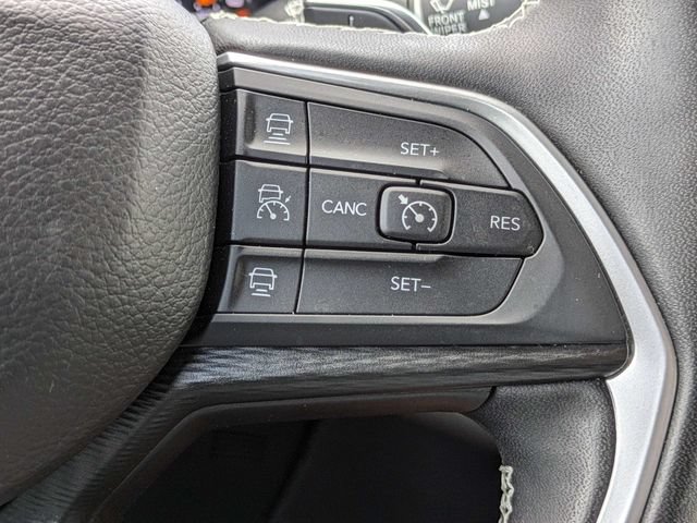 Certified 2024 Jeep Grand Cherokee Laredo X w/ Luxury Tech Group I AWD/4WD image 30