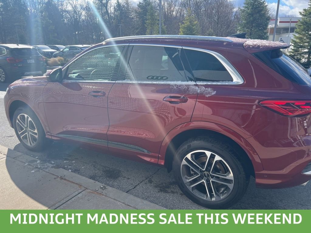 Used 2025 Audi Q5 Premium Plus w/ Premium Plus image 31