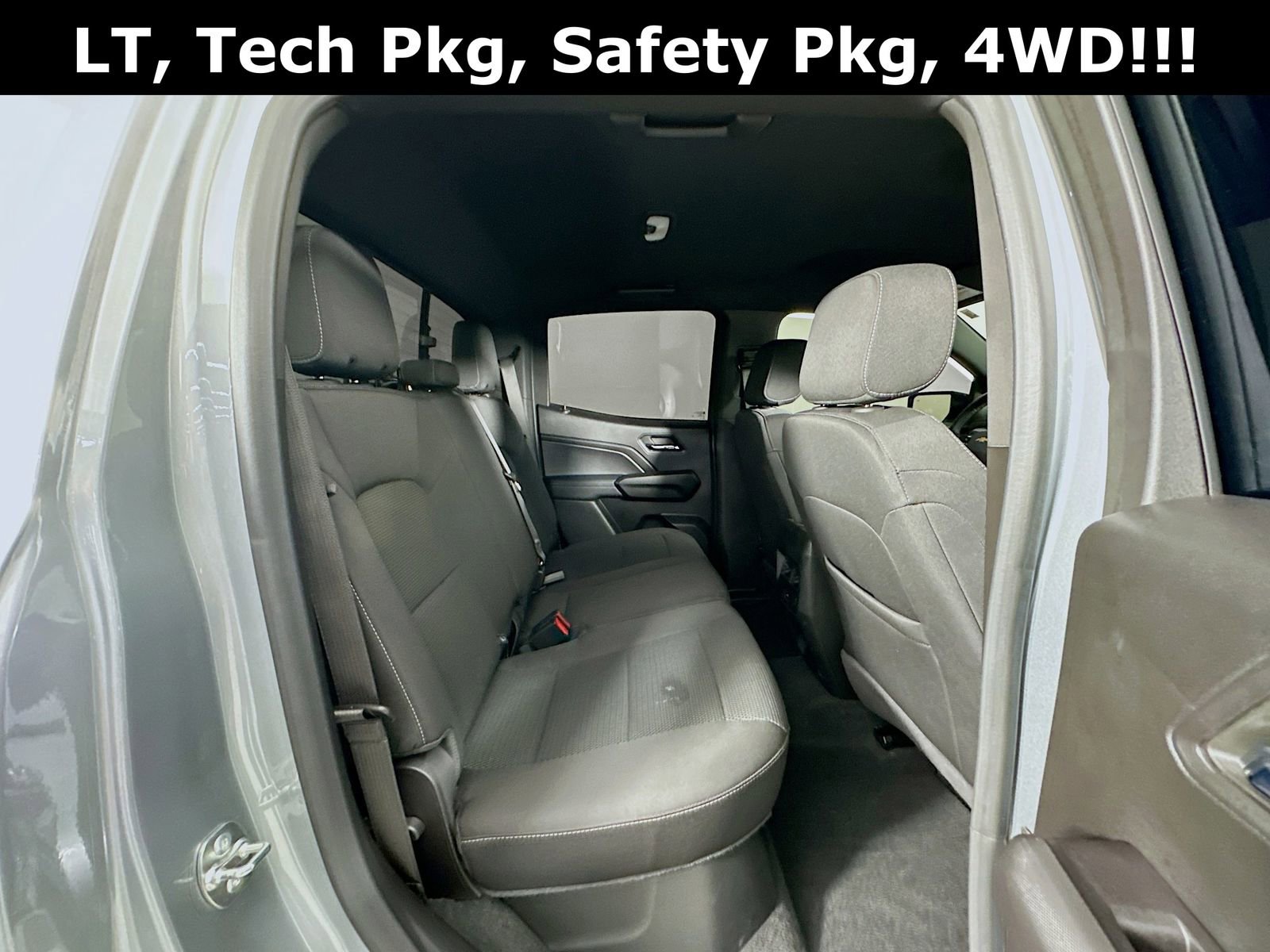 Used 2024 Chevrolet Colorado LT w/ LT Convenience Package II image 28