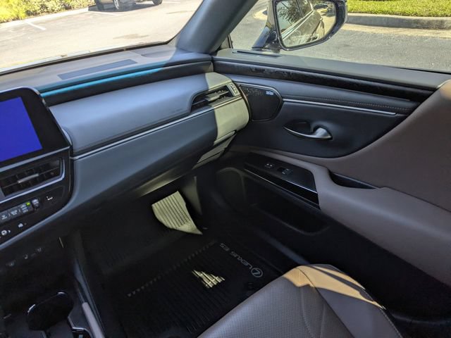 Certified 2024 Lexus ES 350 Ultra Luxury FWD image 16