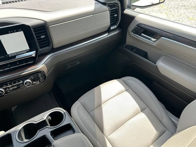 Used 2024 GMC Sierra 1500 SLT w/ X31 Off-Road Package AWD/4WD image 20
