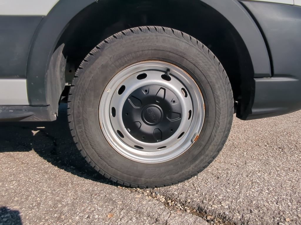 Used 2025 Ford Transit 250 148 High Roof Extended w/ Load Area Protection Package image 10