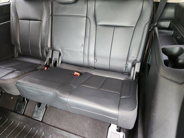 Certified 2024 Ford Expedition XLT image 31