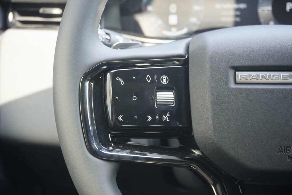 New 2026 Land Rover Range Rover Evoque S image 12