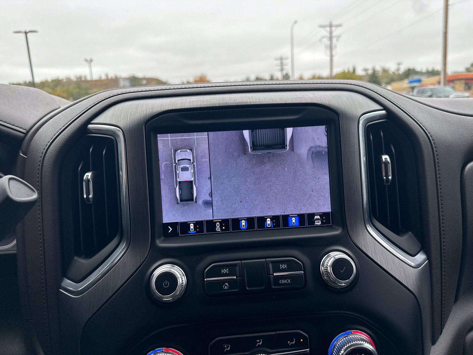 Used 2020 GMC Sierra 3500 Denali w/ Technology Package AWD/4WD image 63