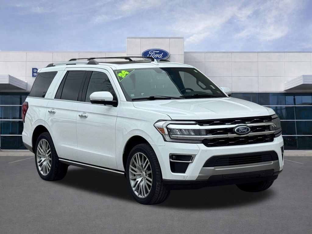 Used 2024 Ford Expedition Limited image 2