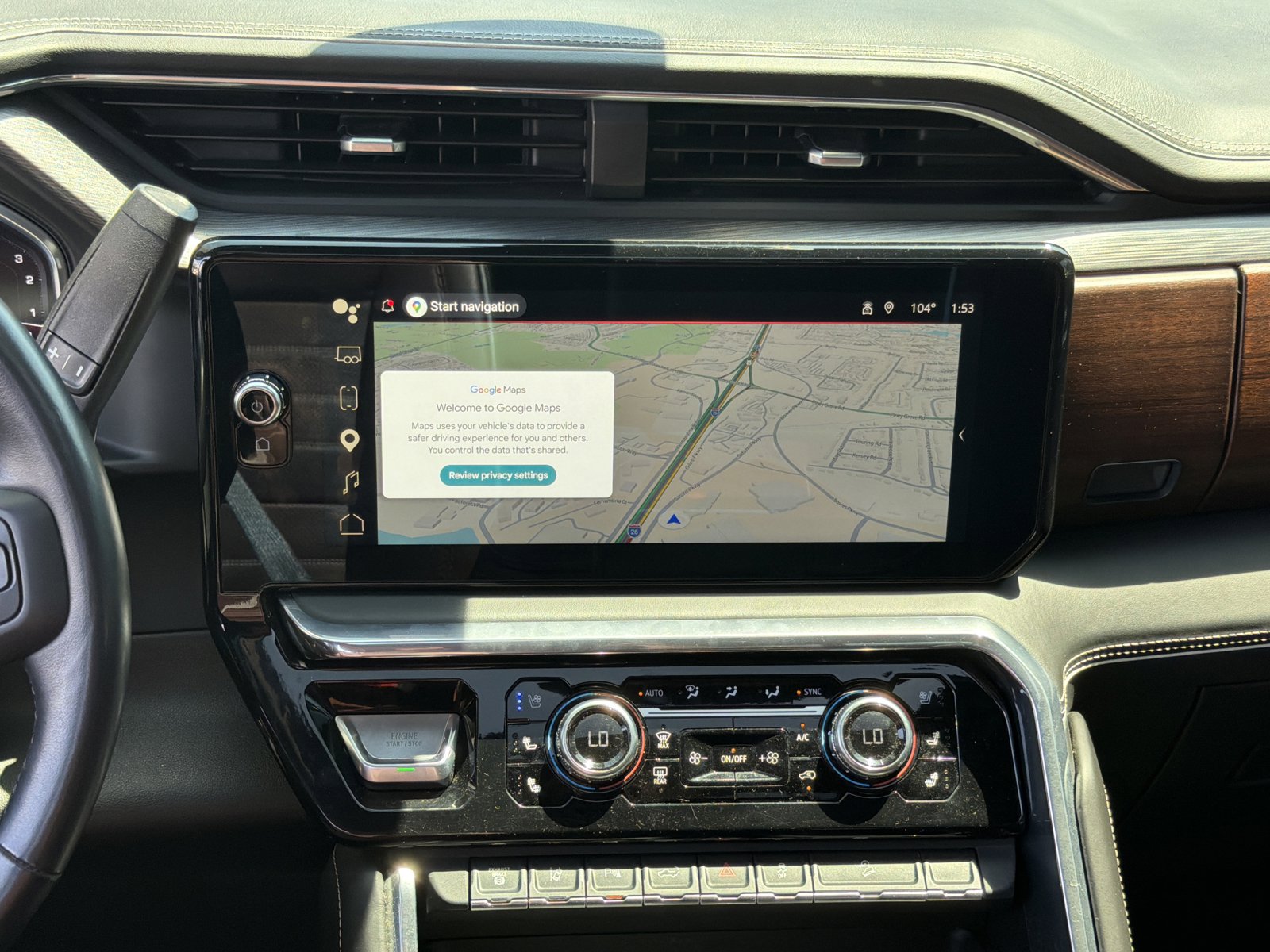 Certified 2025 GMC Sierra 2500 Denali Ultimate AWD/4WD image 31