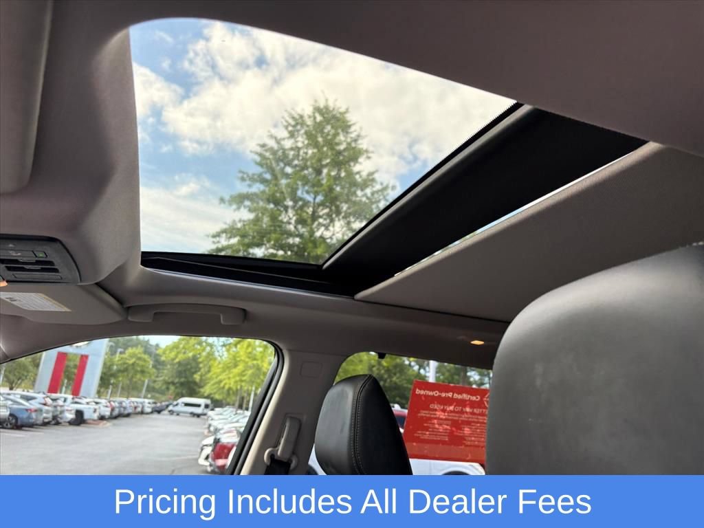 Certified 2021 Nissan Rogue Platinum AWD/4WD image 14