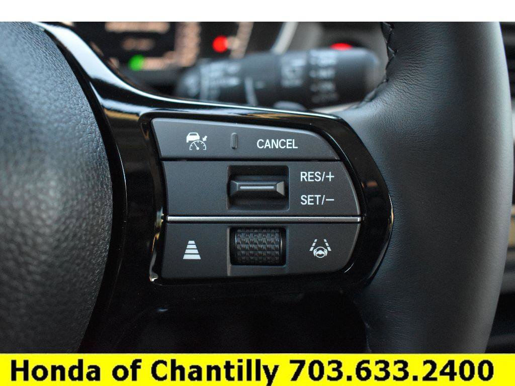 Used 2026 Honda Pilot Elite image 13