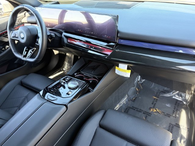 Used 2026 BMW 550e xDrive w/ Executive Package AWD/4WD image 20