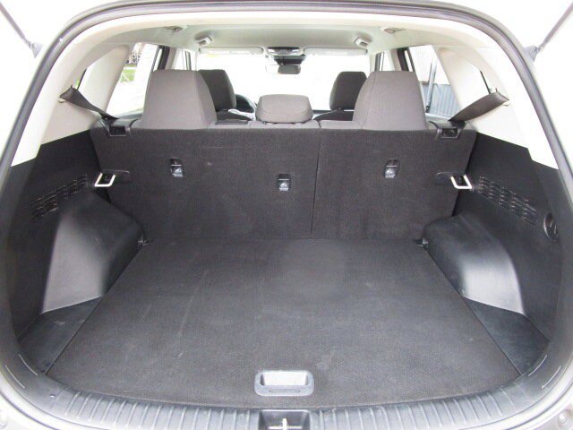 Used 2022 Kia Seltos LX image 8