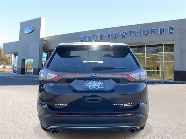 Certified 2018 Ford Edge Titanium w/ Equipment Group 301A image 5
