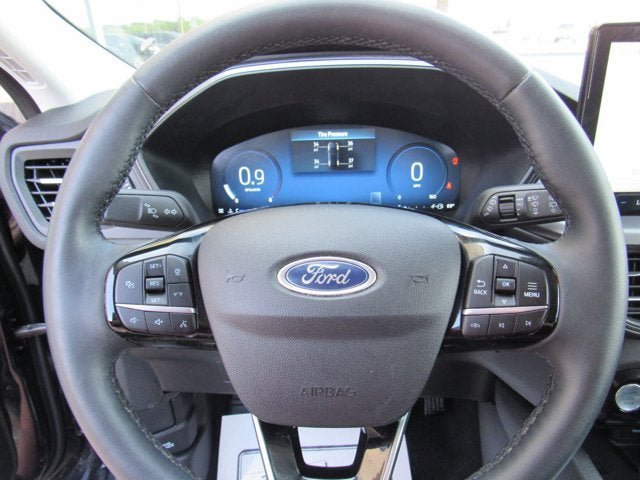 Used 2023 Ford Escape Active w/ Tech Pack #2 AWD/4WD image 13