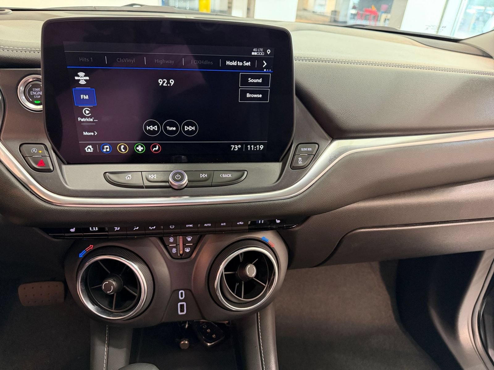 Used 2026 Chevrolet Blazer LT FWD image 16