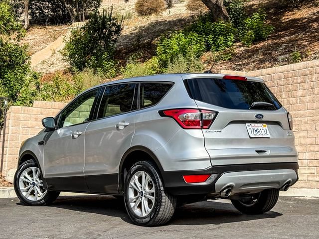 Used 2017 Ford Escape SE image 15