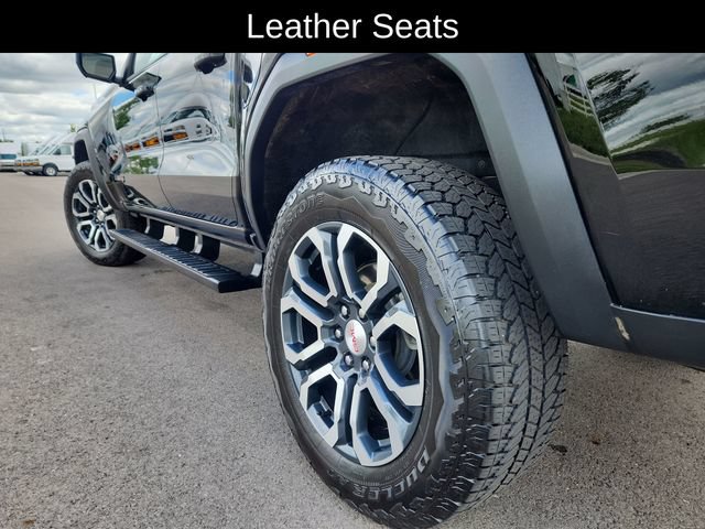 Used 2024 GMC Canyon AT4 w/ AT4 Premium Package AWD/4WD image 18