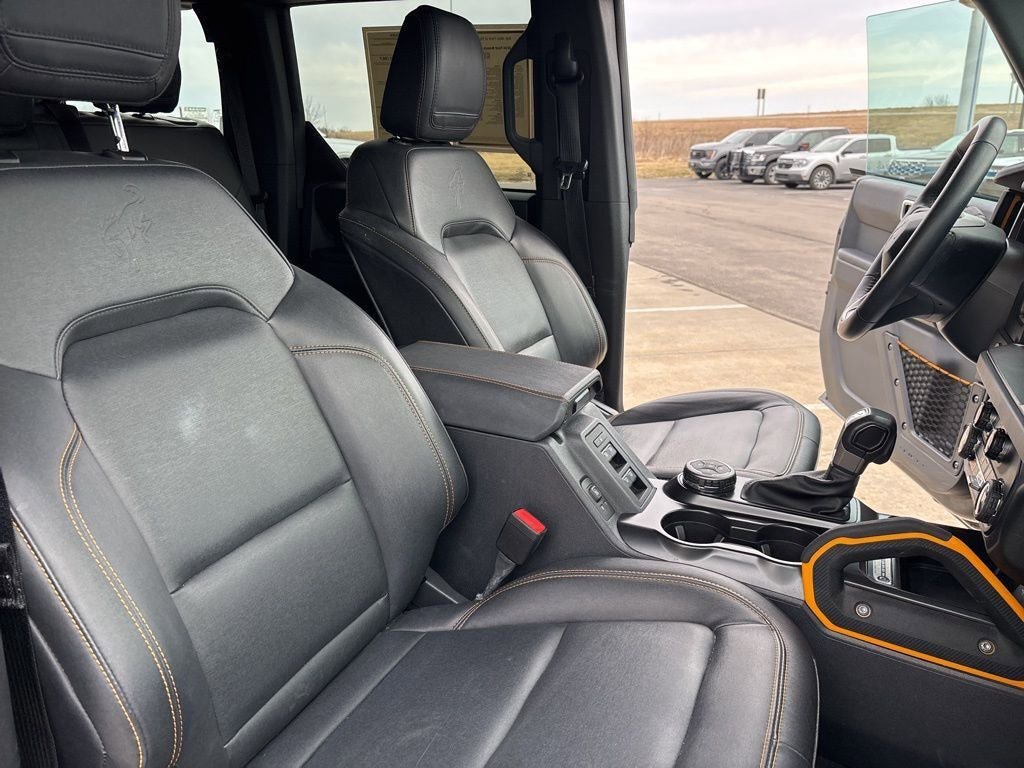 Used 2024 Ford Bronco Badlands w/ Sasquatch Package AWD/4WD image 21