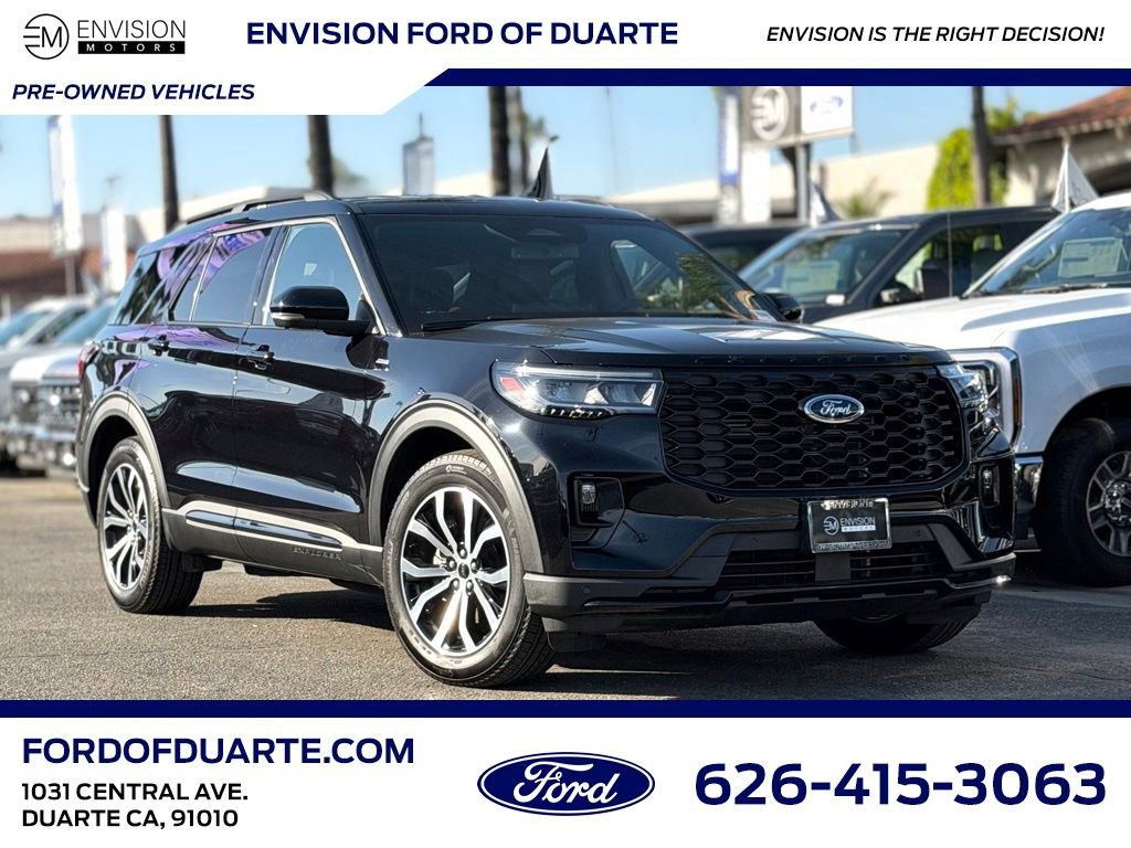 Used 2025 Ford Explorer ST-Line w/ Premium Package
