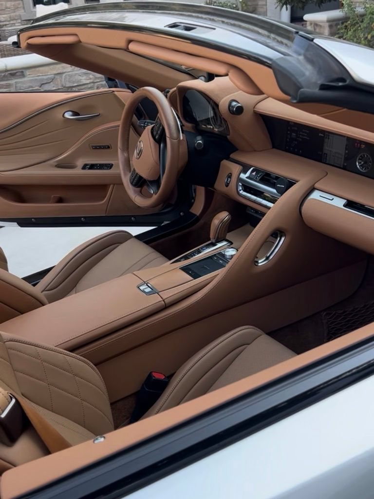 Used 2021 Lexus LC 500 Convertible w/ Touring Package RWD image 9