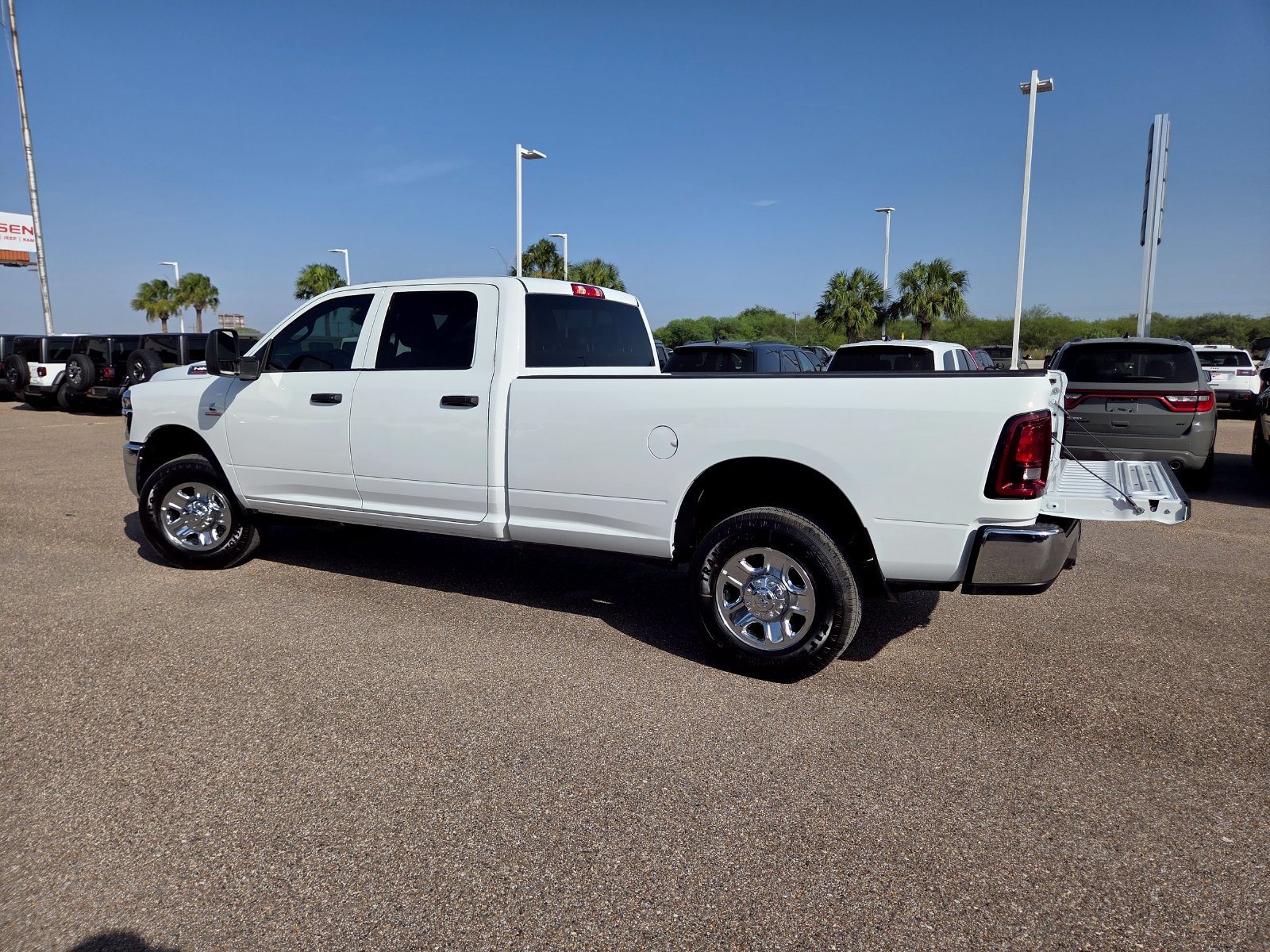 New 2026 RAM 3500 Tradesman w/ Chrome Appearance Group A AWD/4WD image 6