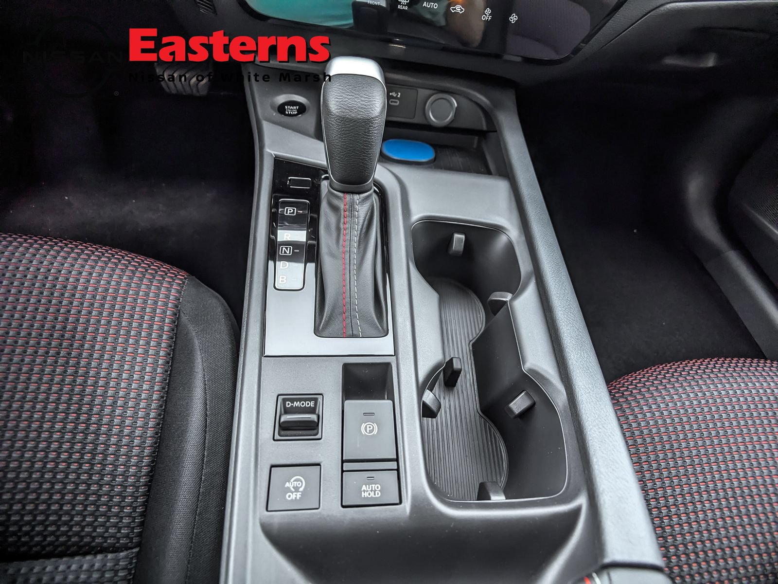 New 2027 Nissan Sentra SR w/ Floor Mat Package FWD image 13