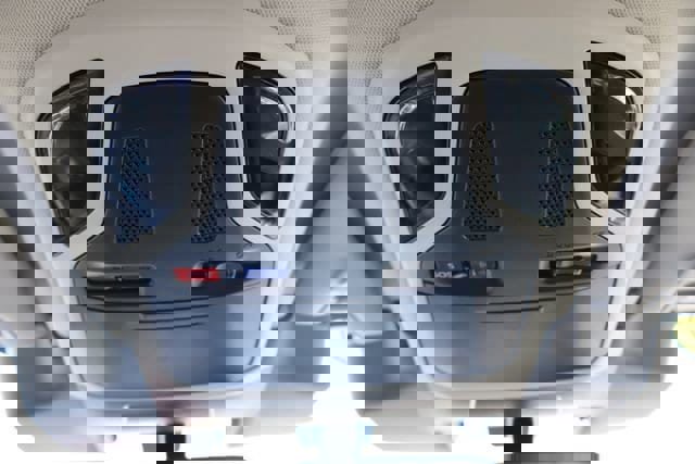 Certified 2025 Subaru Outback Premium image 30