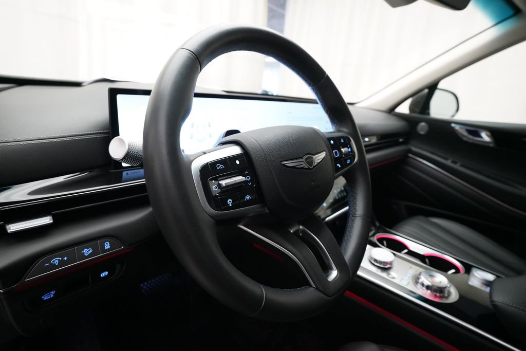 Used 2025 Genesis GV80 2.5T Standard AWD/4WD image 8