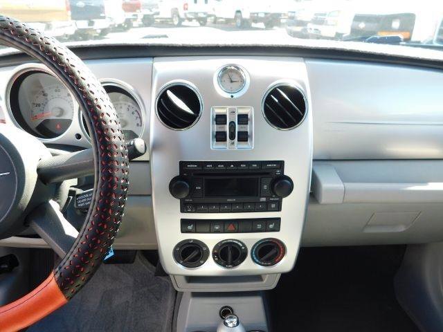 Used 2010 Chrysler PT Cruiser w/ Convenience Group image 15