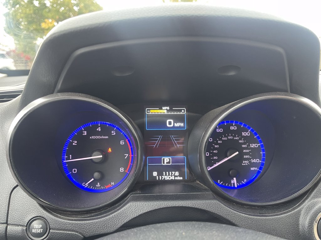 Used 2015 Subaru Outback 2.5i Limited AWD/4WD image 4